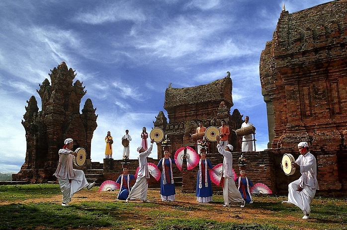 Lễ hội Katê của người Chăm tỉnh Bình Thuận có gì đặc sắc?