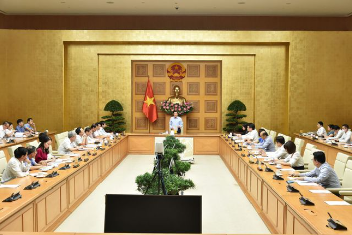 Phó Thủ tướng Lê Minh Khái: Đẩy mạnh công tác thông tin, tuyên truyền, đảm bảo kịp thời, minh bạch thông tin về giá và công tác điều hành giá. Ảnh VGP