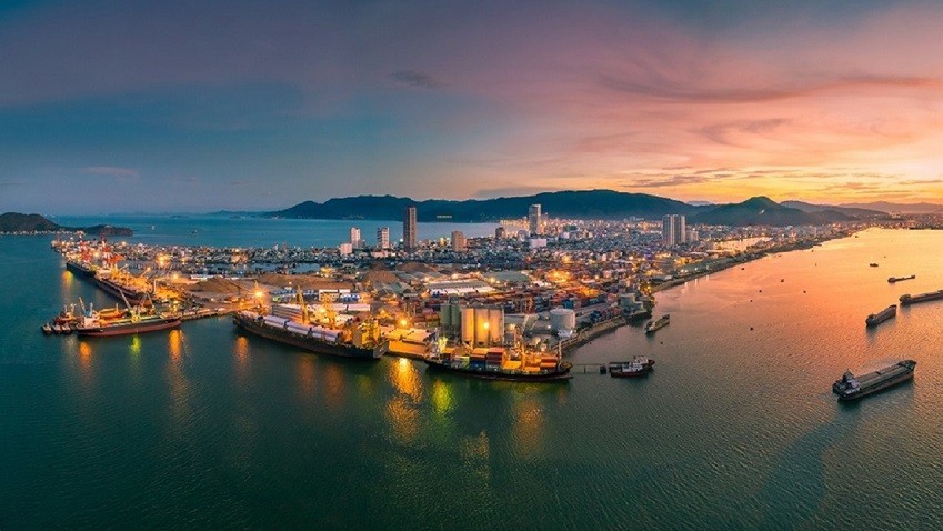 Phấn đấu đưa Quy Nhơn trở thành trung tâm kinh tế biển quốc gia