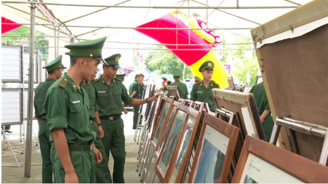 Cao Bằng: Tổ chức triển lãm “Hoàng Sa, Trường Sa của Việt Nam - Những bằng chứng lịch sử và pháp lý”