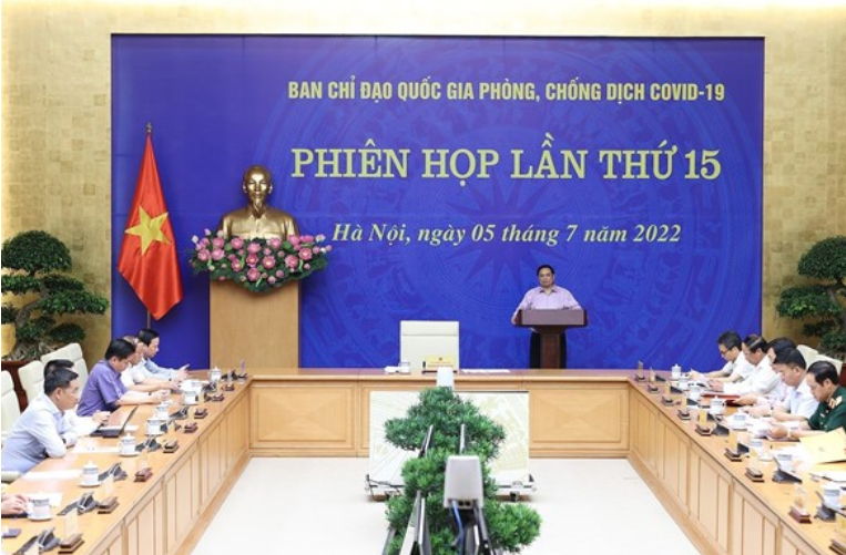 Thủ tướng Chính phủ Phạm Minh Chính, Trưởng Ban Chỉ đạo Quốc gia phòng, chống dịch COVID-19 (Ban Chỉ đạo) chủ trì phiên họp thứ 15 của Ban Chỉ đạo.