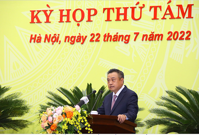 Phó Bí thư Thành ủy, Chủ tịch UBND thành phố Hà Nội Trần Sỹ Thanh phát biểu nhận nhiệm vụ