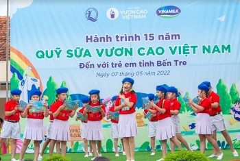 Vinamilk và Quỹ sữa Vươn cao Việt Nam tổ chức nhiều hoạt động đồng hành nhân dịp 15 thành lập