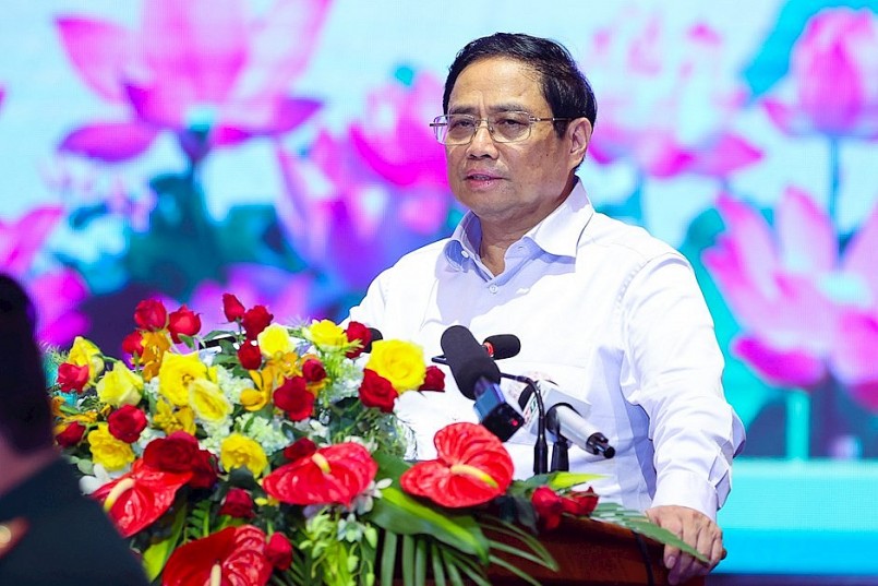 Thủ tướng Chính phủ Phạm Minh Chính phát biểu tại cuộc gặp mặt các đội tìm kiếm, quy tập hài cốt liệt sĩ - Ảnh: VGP