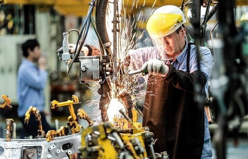 Sản xuất công nghiệp Bảy tháng tiếp tục phục hồi, ước tăng 11.2% so với cùng kỳ năm trước