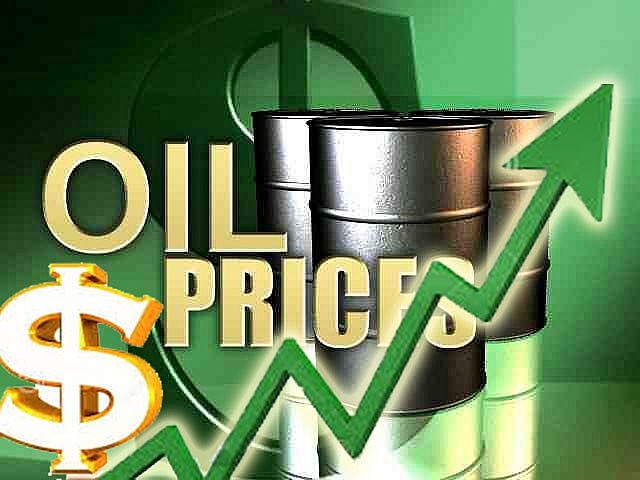 Giá xăng dầu hôm nay 31/7/2022: Tuần tăng ấn tượng