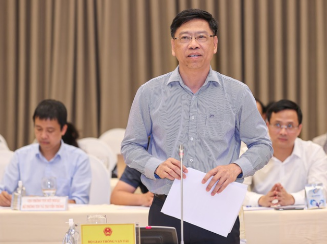 hứ trưởng Bộ Giao thông Vận tải Nguyễn Xuân Sang trả lời tại họp báo Chính phủ tối ngày 3/8