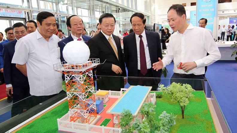 Phó Thủ tướng Lê Văn Thành: Đổi mới mô hình tăng trưởng từ "nâu" sang "xanh"