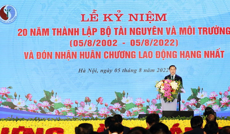 Bộ trưởng Trần Hồng Hà phát biểu tại Lễ Kỷ niệm 20 năm Thành lập Bộ Tài nguyên và Môi trường (05/8/2002-05/8/2022) và Đón nhận Huân Chương Lao động Hạng Nhất.