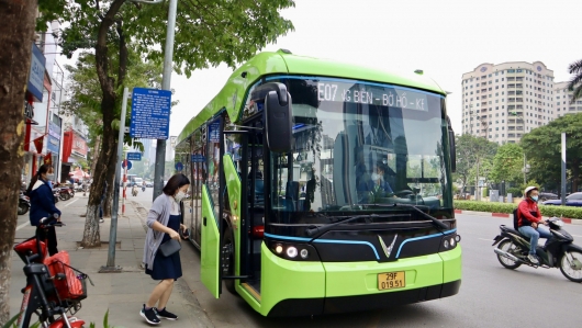 Xem xét kiến nghị về quản lý vận tải hành khách công cộng bằng xe buýt