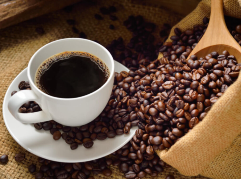 Giá cà phê hôm nay 13/8/2022: Duy trì đà tăng mạnh
