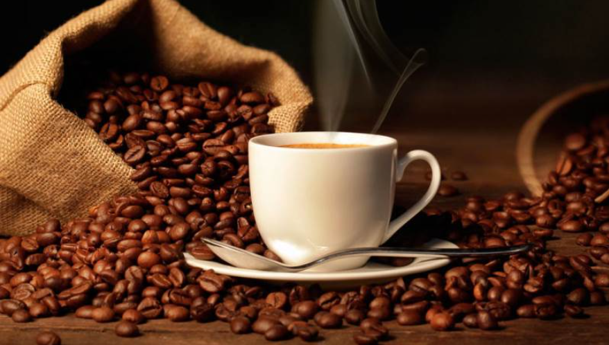 Giá cà phê hôm nay 26/8/2022: Quay đầu giảm mạnh