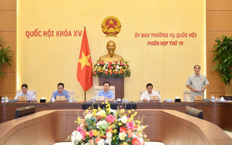 Phó Chủ tịch Quốc hội Trần Quang Phương kết luận nội dung Phiên họp.