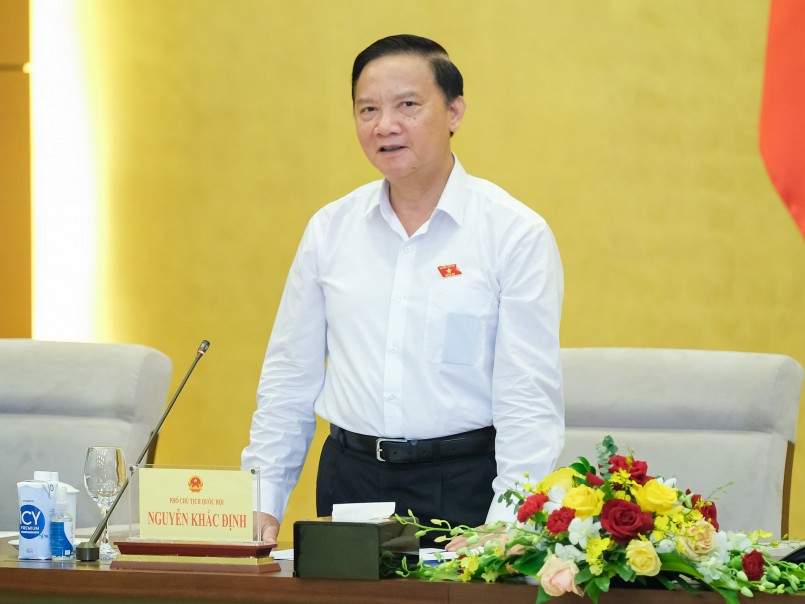 Ủy viên BCH Trung ương Đảng, Phó Chủ tịch Quốc hội Nguyễn Khắc Định - Chủ tịch Hội đồng Khoa học của Ủy ban Thường vụ Quốc hội