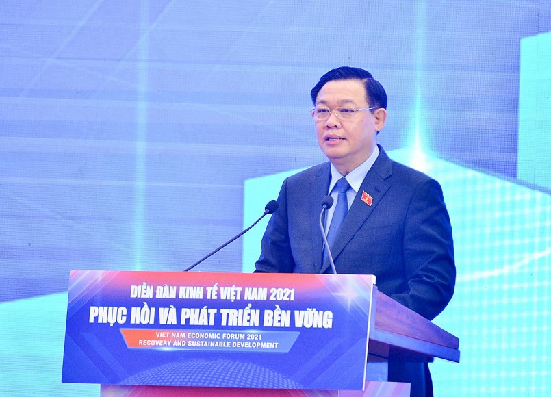 Chủ tịch Quốc hội Vương Đình Huệ phát biểu tại Diễn đàn Kinh tế Việt Nam 2021
