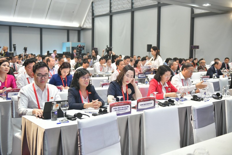 Chủ tịch Quốc hội: Các kiến nghị và giải pháp tại ''Diễn đàn Kinh tế - Xã hội Việt Nam năm 2022'' để phục vụ kịp thời Kỳ họp thứ 4