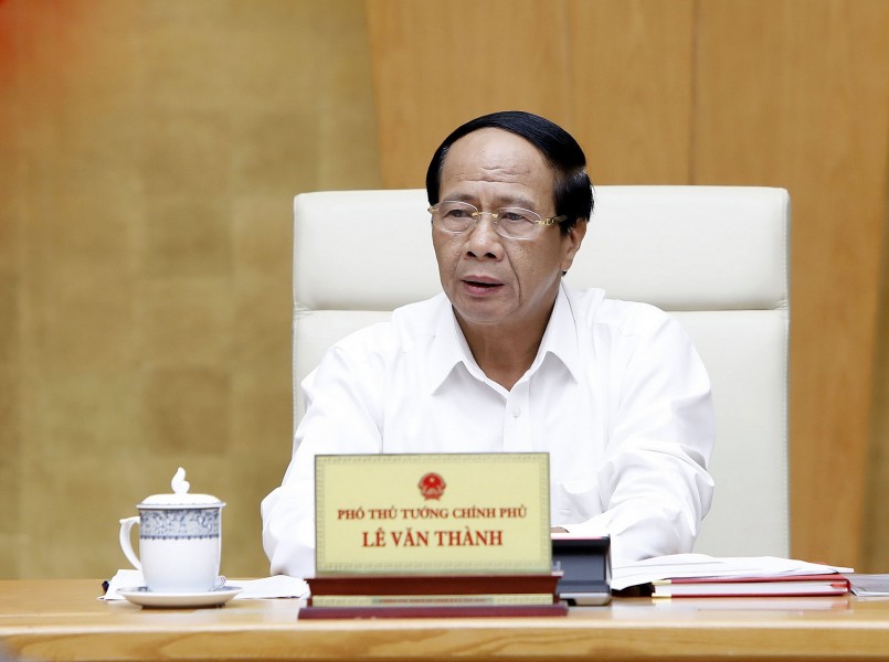 Phó Thủ tướng Lê Văn Thành khẳng định việc gỡ thẻ vàng, tuyệt đối không để EC rút “thẻ đỏ” là rất cấp bách - Ảnh: VGP