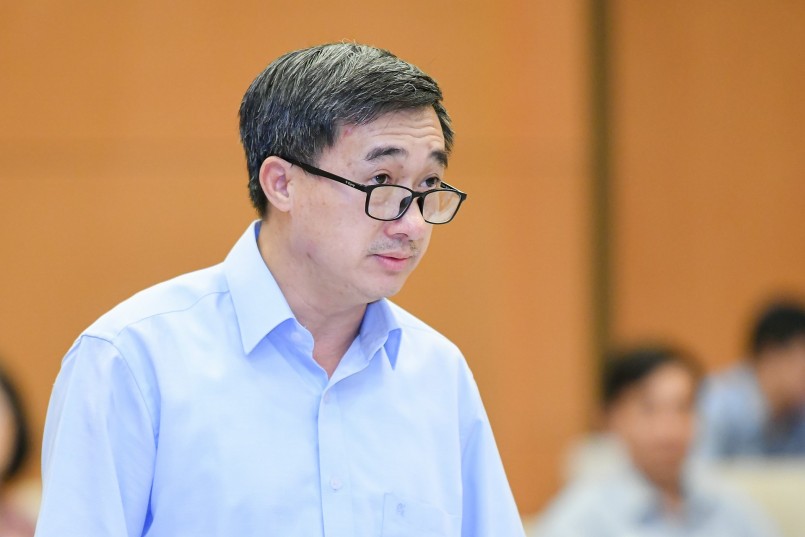 Thứ trưởng Bộ Y tế Trần Văn Thuấn cho biết, Bộ Y tế đã phối hợp với cơ quan được giao chủ trì soạn thảo đóng góp sửa đổi các quy định liên quan đến đấu thầu thuốc.