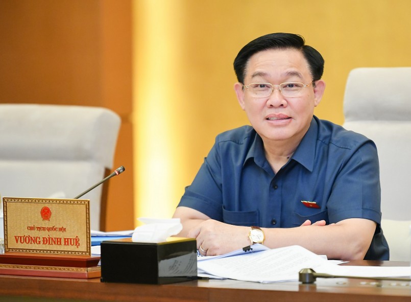 Chủ tịch Quốc hội Vương Đình Huệ cho ý kiến về dự án Luật Đất đai (sửa đổi)