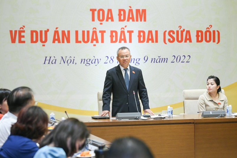 Phó Chủ nhiệm Ủy ban Đối ngoại Nguyễn Mạnh Tiến