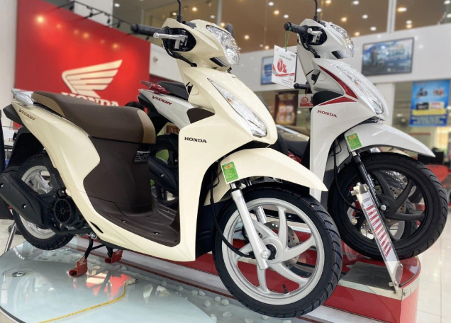 Honda Vision 2022 lại tăng giá 