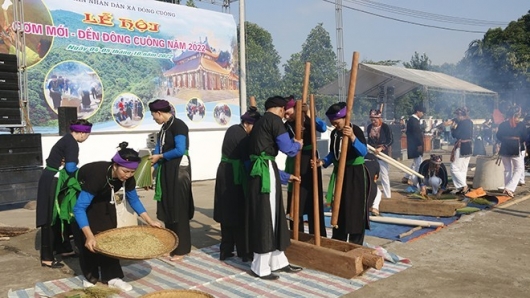Phát huy nét đẹp văn hóa truyền thống của người Tày Khao tại Lễ hội Cơm mới Đền Đông Cuông