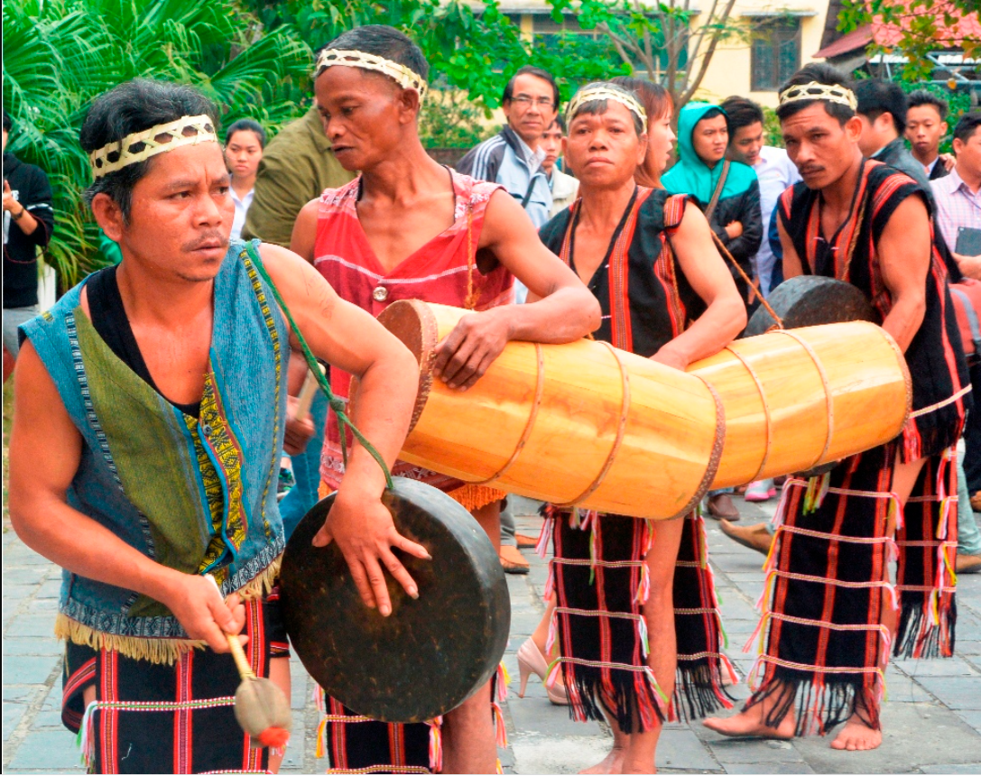 Đà Nẵng: Gìn giữ, bảo tồn và phát huy giá trị văn hóa dân tộc Cơ Tu