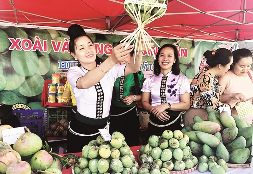 Những nông sản của Sơn La thường xuyên có mặt tại các hội chợ lớn toàn quốc.
