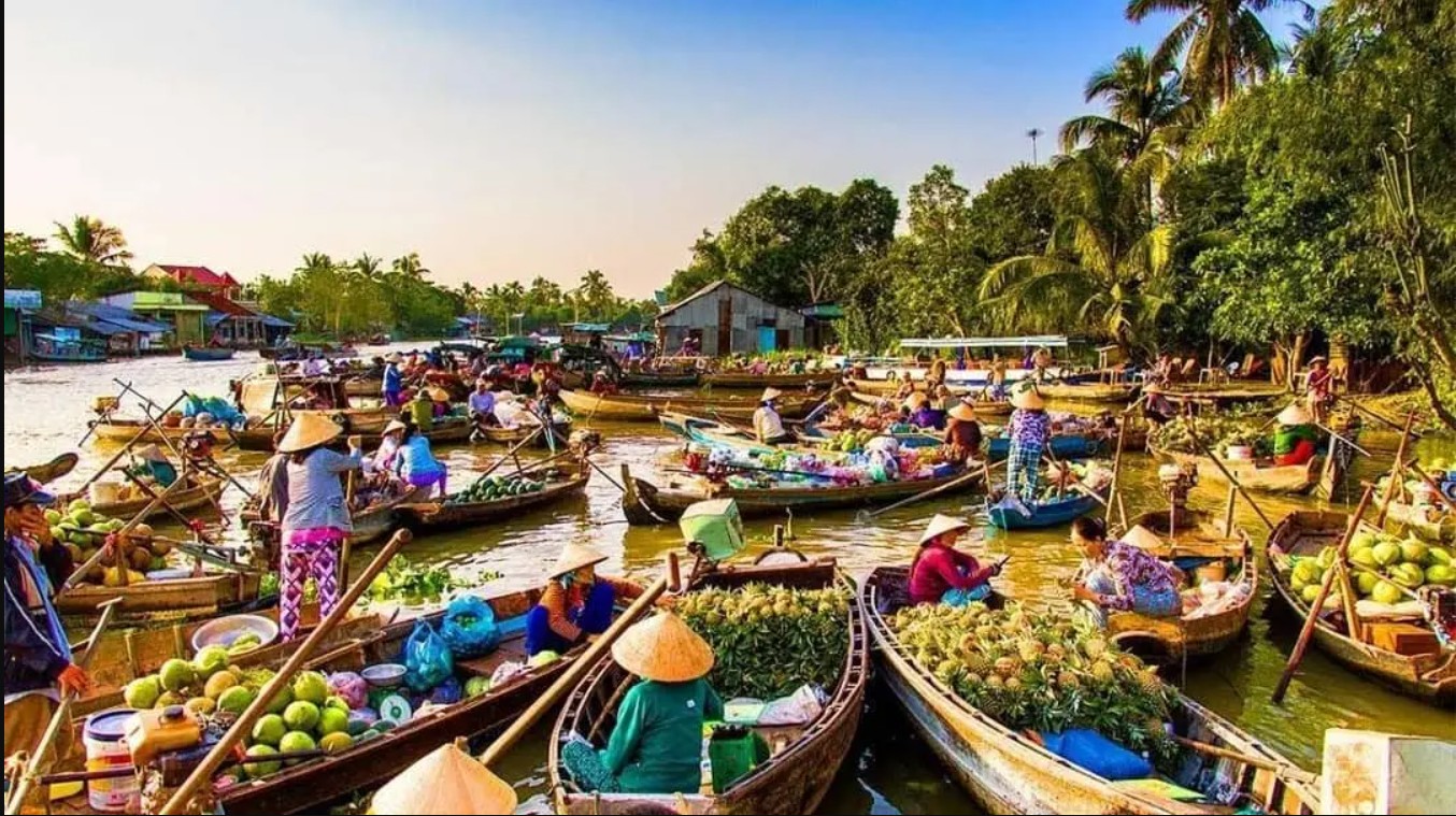 Về miền Tây trải nghiệm 7 chợ nổi hấp dẫn du khách
