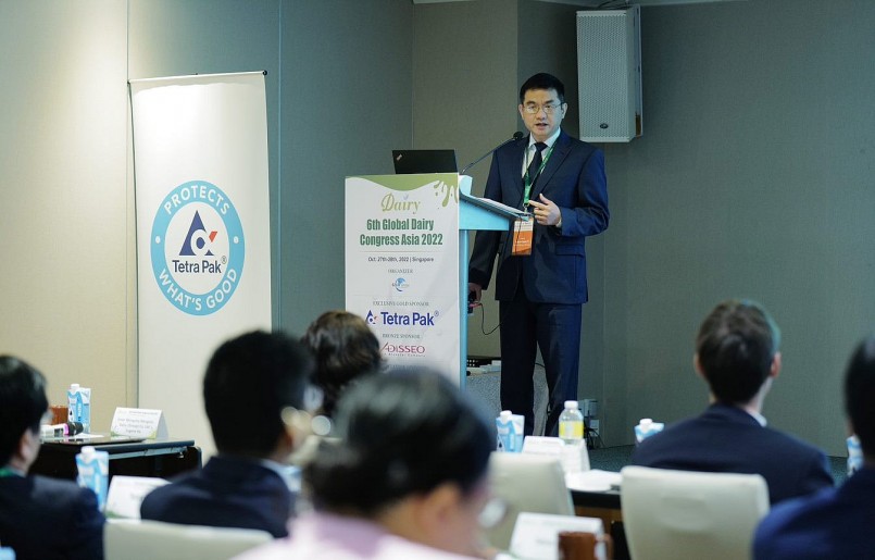 Câu chuyện về tình yêu thương hiệu Dielac đã được ông Nguyễn Quang Trí – Giám đốc điều hành Marketing chia sẻ tại hội nghị (Nguồn ảnh: Ngọc Thành)