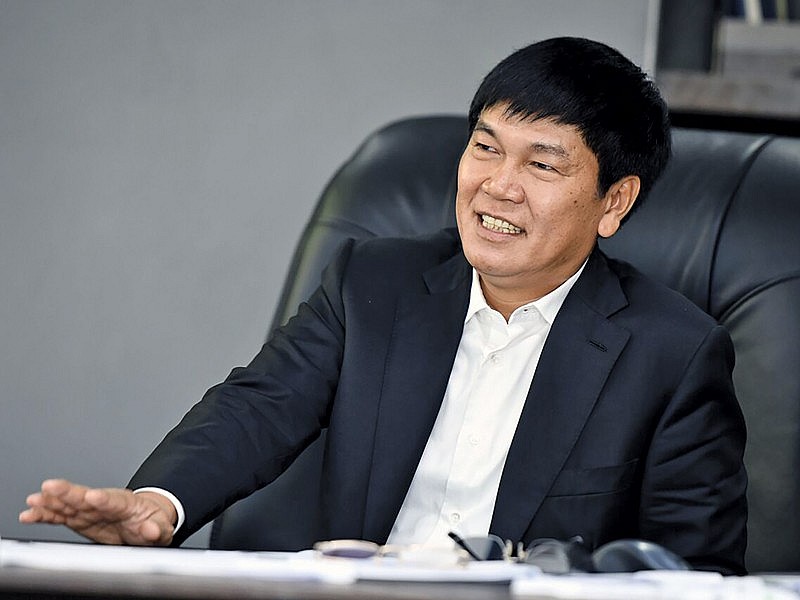 Ông Trần Đình Long rời khỏi danh sách tỷ phú USD