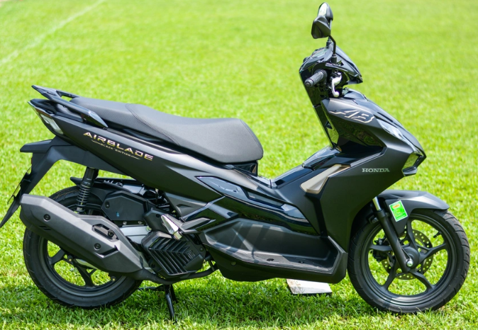 Honda Air Blade giữa tháng tăng nhẹ