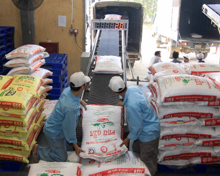 Việt Nam chi 8,1 tỷ USD nhập khẩu thức ăn chăn nuôi và nguyên liệu
