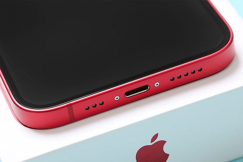 iPhone 12 giảm “kịch sàn”, của rẻ nhưng “không ôi”