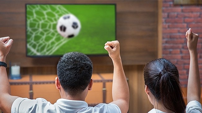 Cẩm nang chăm sóc sức khoẻ khi xuyên đêm xem World Cup 2022