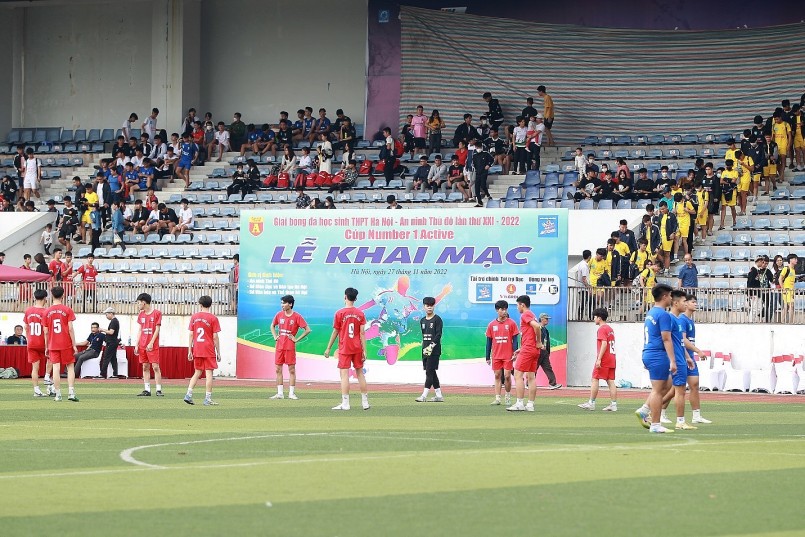 Những trận đấu đầu tiên của mùa giải bóng đá học sinh THPT Hà Nội - An ninh Thủ đô lần thứ XXI - 2022 Cúp Number 1 Active đã chính thức bắt đầu