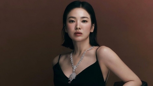 Song Hye Kyo gây bão mạng xã hội, tuyên bố "sẽ không bao giờ tha thứ"