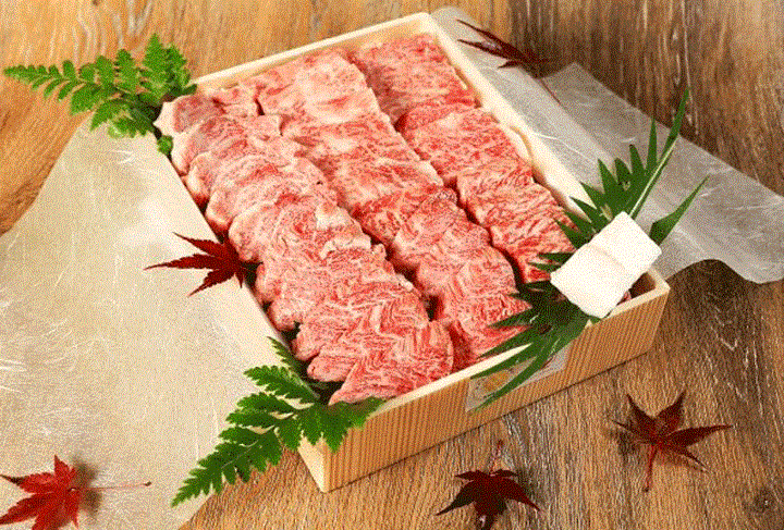 Nhiều người chọn mua thịt bò Kobe làm quà tặng Tết 
