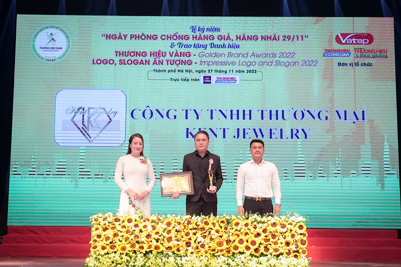 Trầm hương Thiên Đức được vinh danh Thương hiệu Vàng 2022
