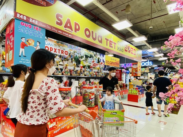 Các siêu thị thuộc chuỗi Saigon Co.op rầm rộ khuyến mãi Tết sớm 