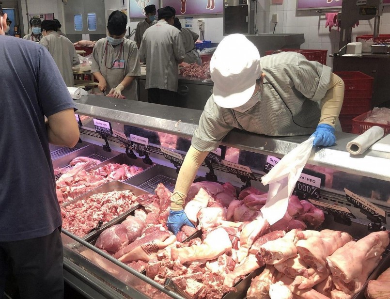 Diễn biến thị trường heo hơi theo xu hưởng giảm do nhu cầu tiêu thụ thịt heo chững lại.