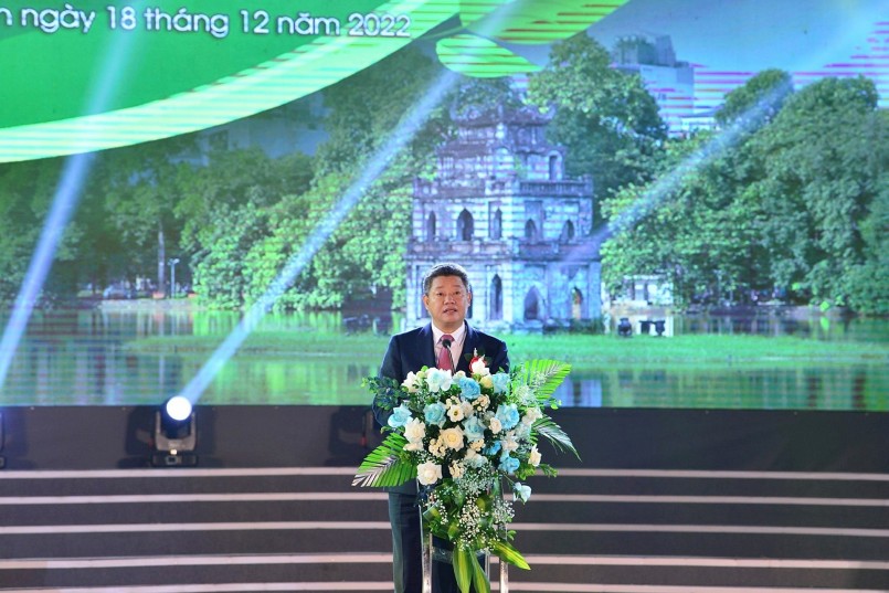 Phó Chủ tịch UBND thành phố Nguyễn Mạnh Quyền, Trưởng ban Chỉ đạo Festival sản phẩm nông nghiệp và làng nghề Hà Nội 2022 phát biểu.