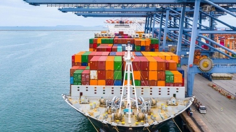 Xuất nhập khẩu dự kiến lập kỷ lục 732 tỷ USD