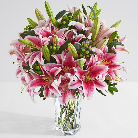 Những loại hoa kiêng kỵ cắm trên bàn thờ ngày Tết, thơm và đẹp đến mấy cũng không dùng