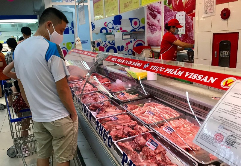Dự báo giá lợn hơi sẽ đạt khoảng 60.000 đồng/kg vào năm 2023 (tăng 10% so với cùng kỳ).