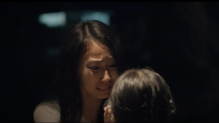 Review phim “Mẹ rơm” tập 34: Hồng gào khóc xin Mô cho gặp Hạt Dẻ