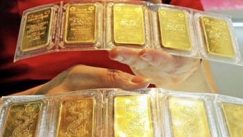 Giá vàng hôm nay (4/1) tăng mạnh: Vượt ngưỡng 67 triệu đồng/lượng
