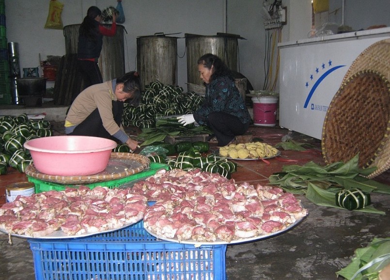 Khi chọn nguyên liệu làm bánh chưng, người làng Tranh Khúc cũng kén chọn.
