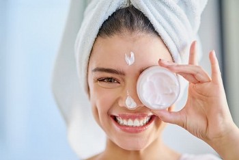 Muốn da đẹp xinh đón Tết, tham khảo ngay dòng sản phẩm và những bước skin care đơn giản sau