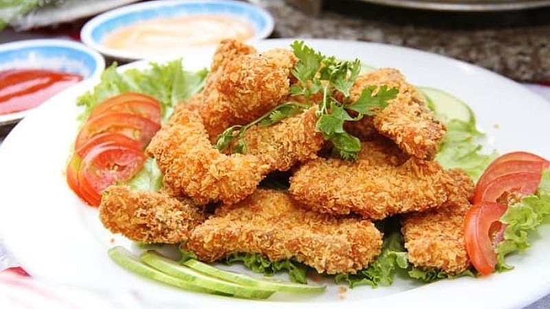 Anh em với cá chép, xưa rẻ như bèo nay 60.000 đồng/kg, Tết đến làm món cá hấp bia thì ngon hết nấc